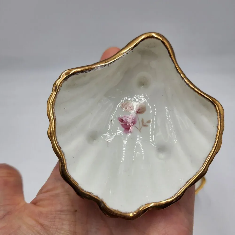 Vintage Set 2 Jubilee Fine Bone China Flower England Shell Shaped Trinket Dish